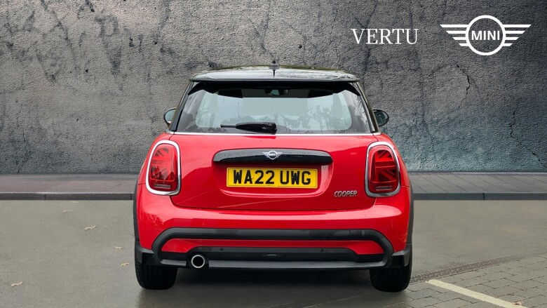 MINI Hatchback 1.5 Cooper Classic 3dr Petrol Hatchback